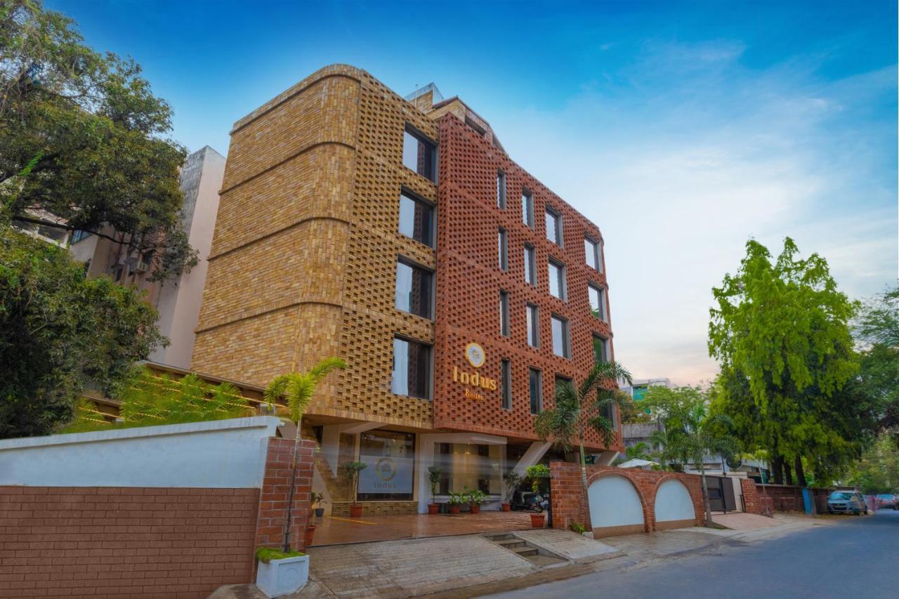 Indus Suites Nagpur Exteriör bild